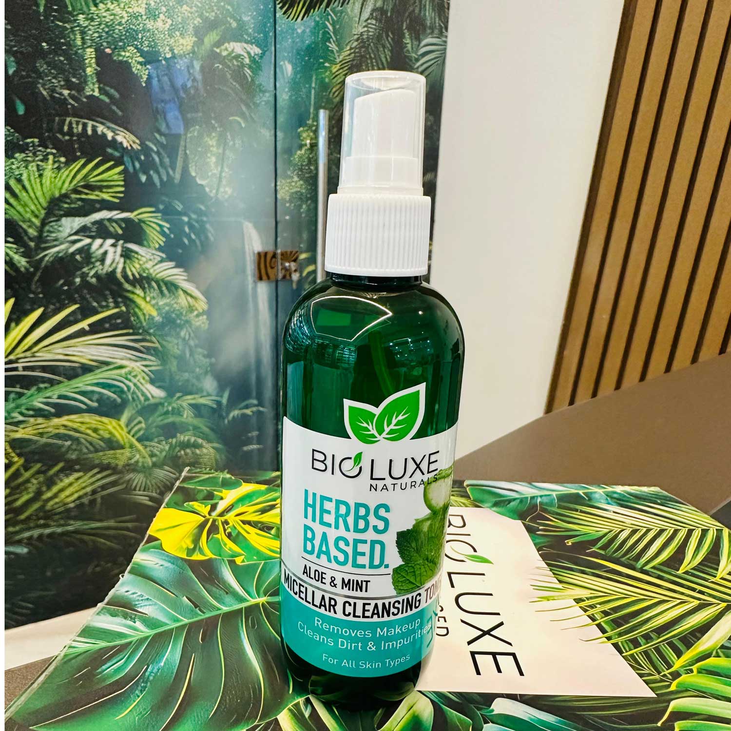 ALOE & MINT HERBS BASED MICELLER CLEANSING TONER 200ML